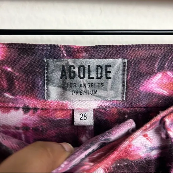 AGOLDE Parker Cutoff Tie-Dye Denim Shorts in Envision