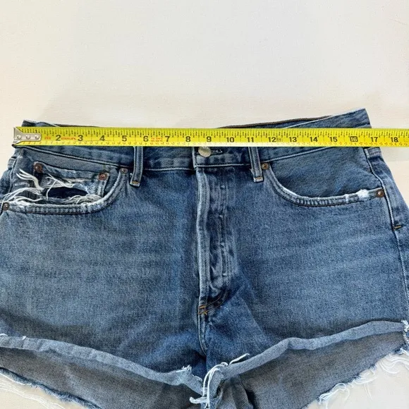 AGOLDE Parker Shorts Women’s 30 Blue Denim Jean Distress Frayed Cutoff 2.5”