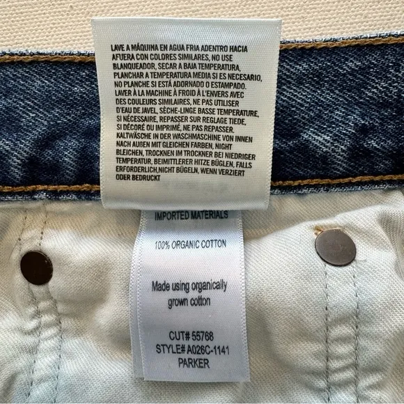 AGOLDE Parker Shorts Women’s 30 Blue Denim Jean Distress Frayed Cutoff 2.5”
