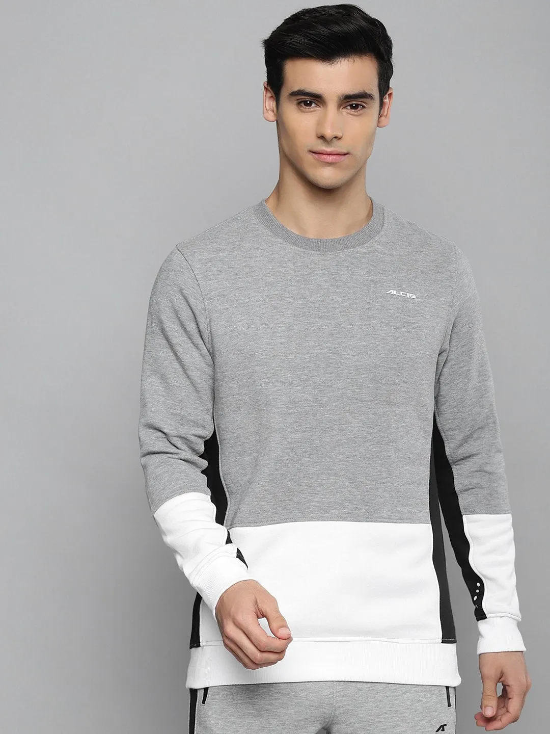 Alcis Men Grey Melange & White Colourblocked Sweatshirt