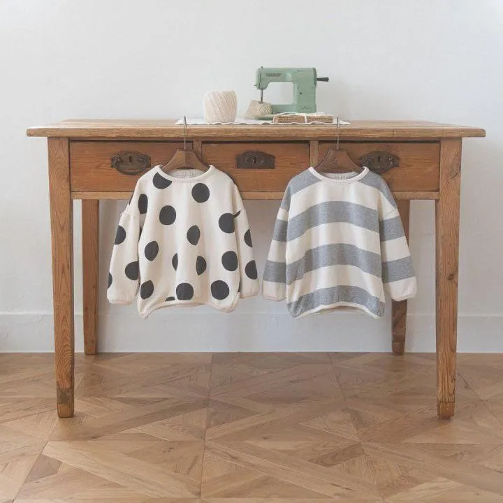 Anggo Sweatshirts (2 Colours)