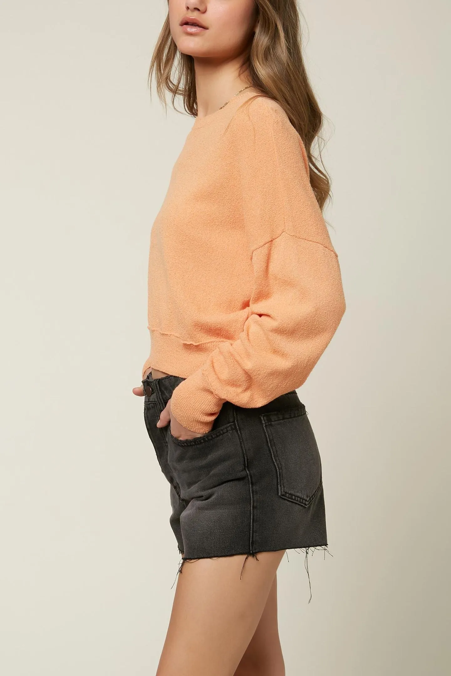 ASHORE CREW SWEATER