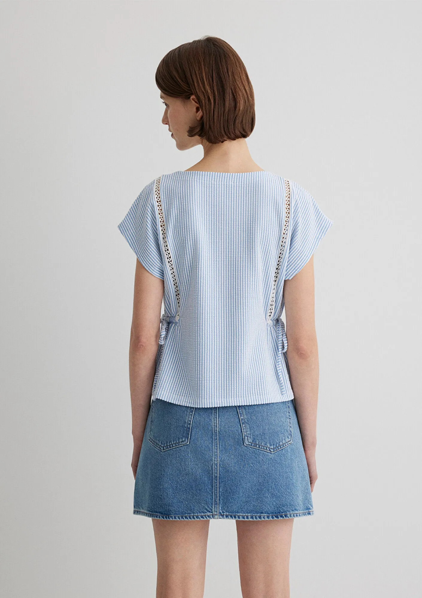 Bow Detailed Striped Blue Top