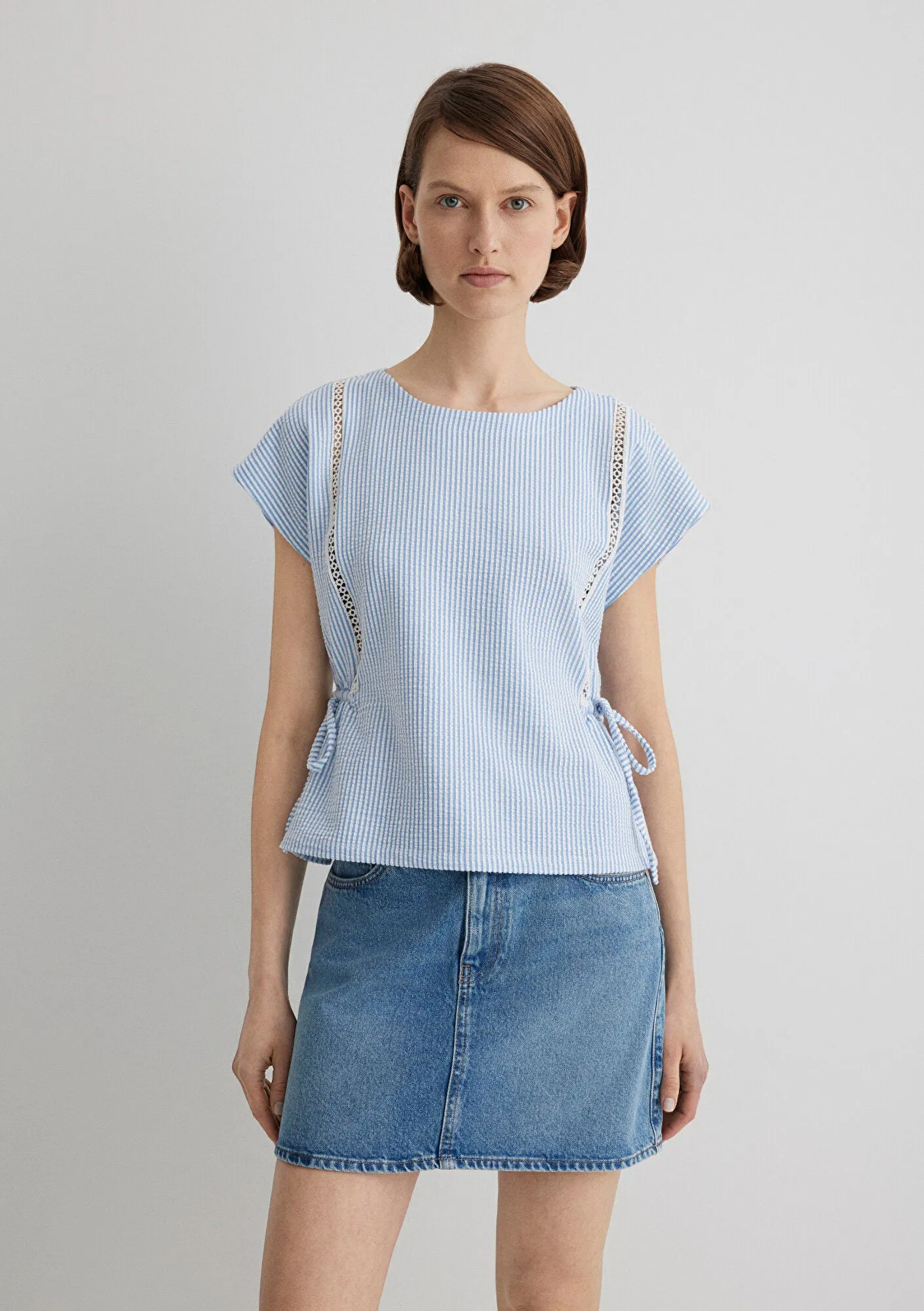 Bow Detailed Striped Blue Top