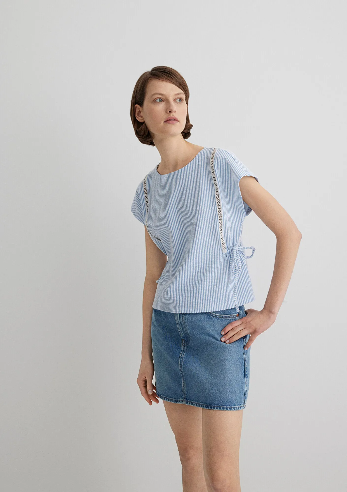 Bow Detailed Striped Blue Top