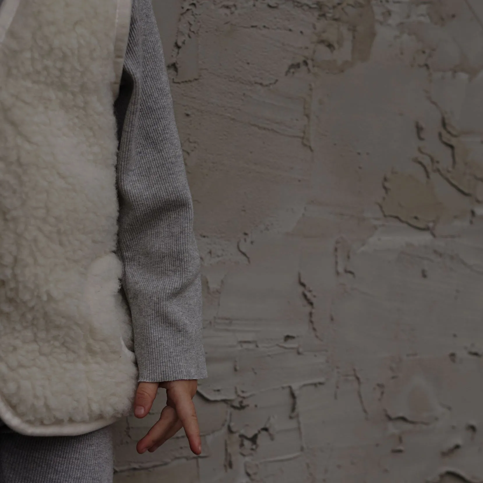 Camie Cotton Rib Raw Hem Sweatshirt (Light Grey)