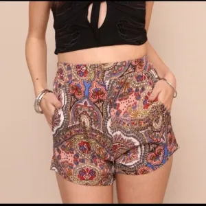 CLEOBELLA MAGNOLIA HIGH WAIST PAISLEY PRINT SHORTS