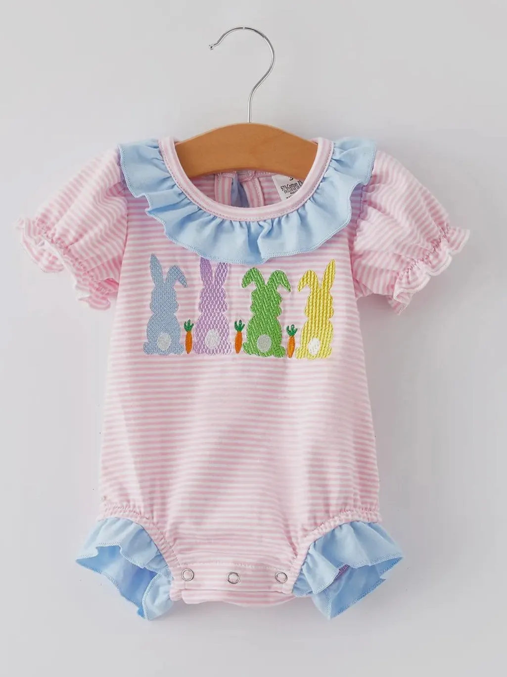 Colorful Bunnies Striped Bubble: Pink Mix