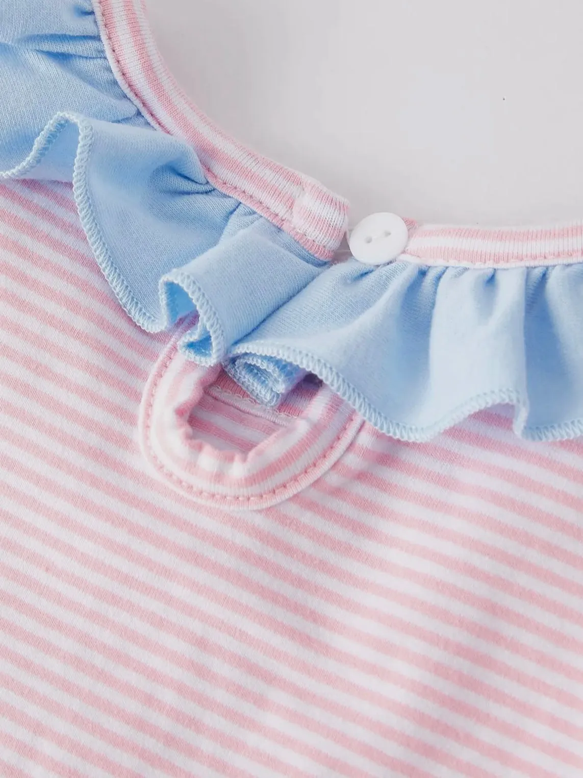 Colorful Bunnies Striped Bubble: Pink Mix