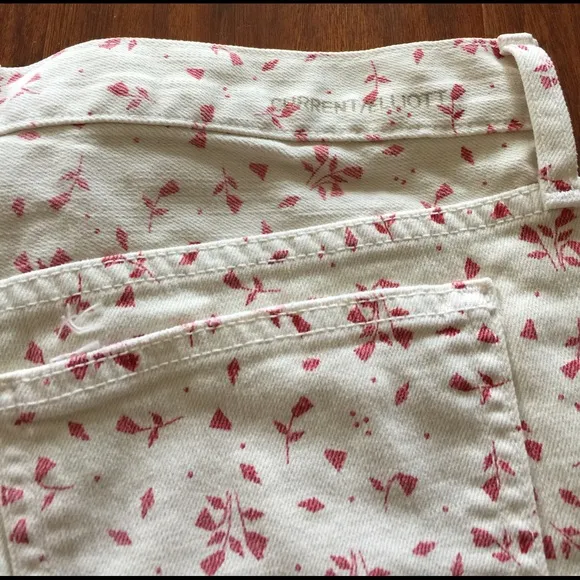 Current/Elliott THE BOYFRIEND Cut-off Denim Shorts
