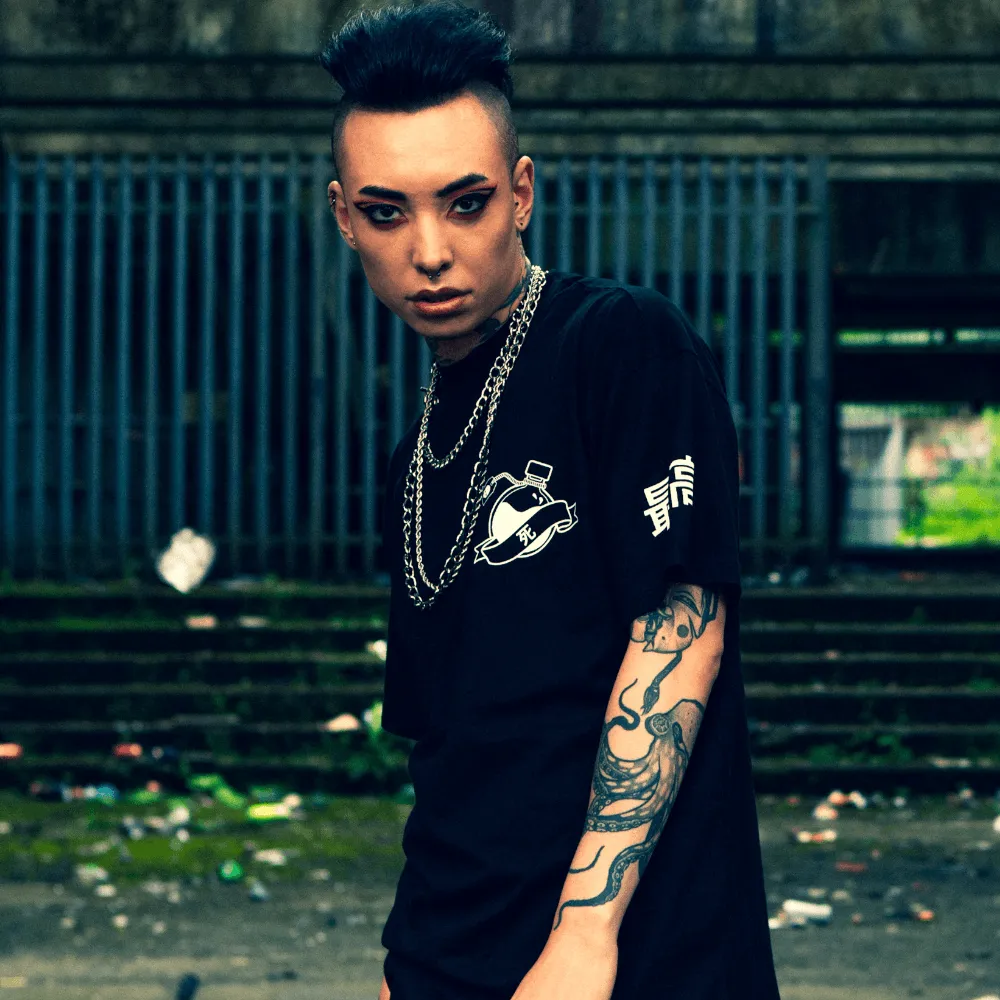 DUALITY : Unisex Bottle Oversized T-shirt