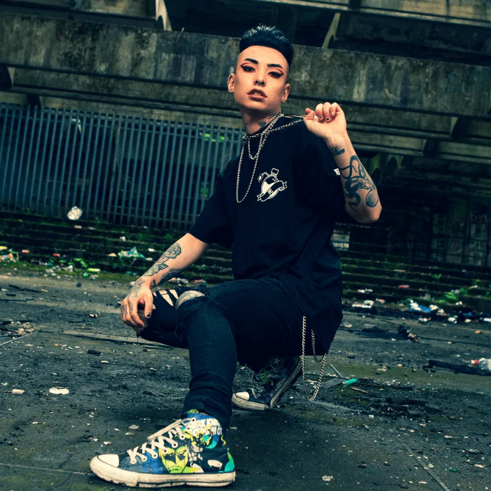 DUALITY : Unisex Bottle Oversized T-shirt