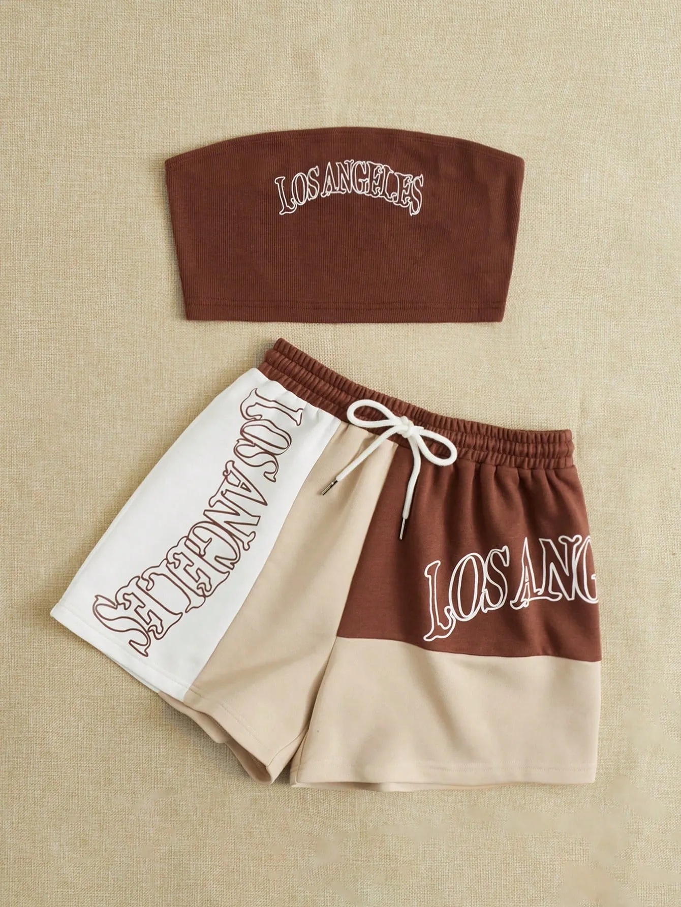 EZwear Letter Graphic Tube Top & Colorblock Drawstring Waist Shorts