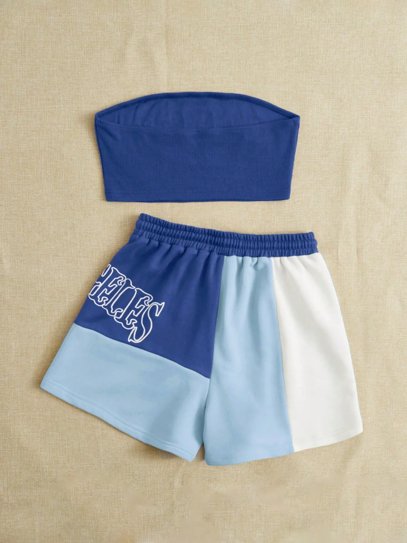 EZwear Letter Graphic Tube Top & Colorblock Drawstring Waist Shorts
