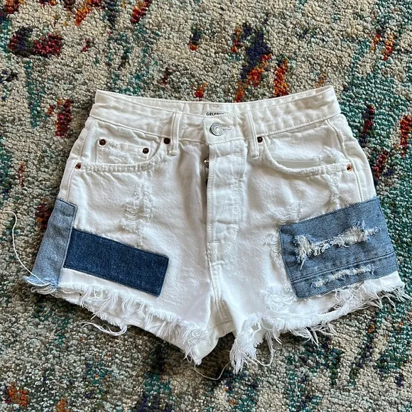 GRLFRND &quot;Cindy&quot; High Rise White Denim Shorts Size 24