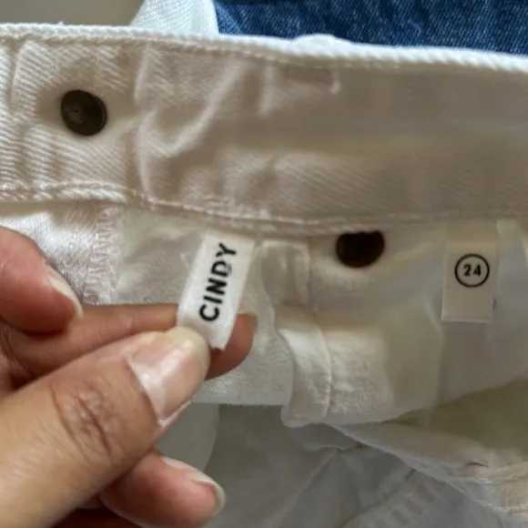GRLFRND &quot;Cindy&quot; High Rise White Denim Shorts Size 24