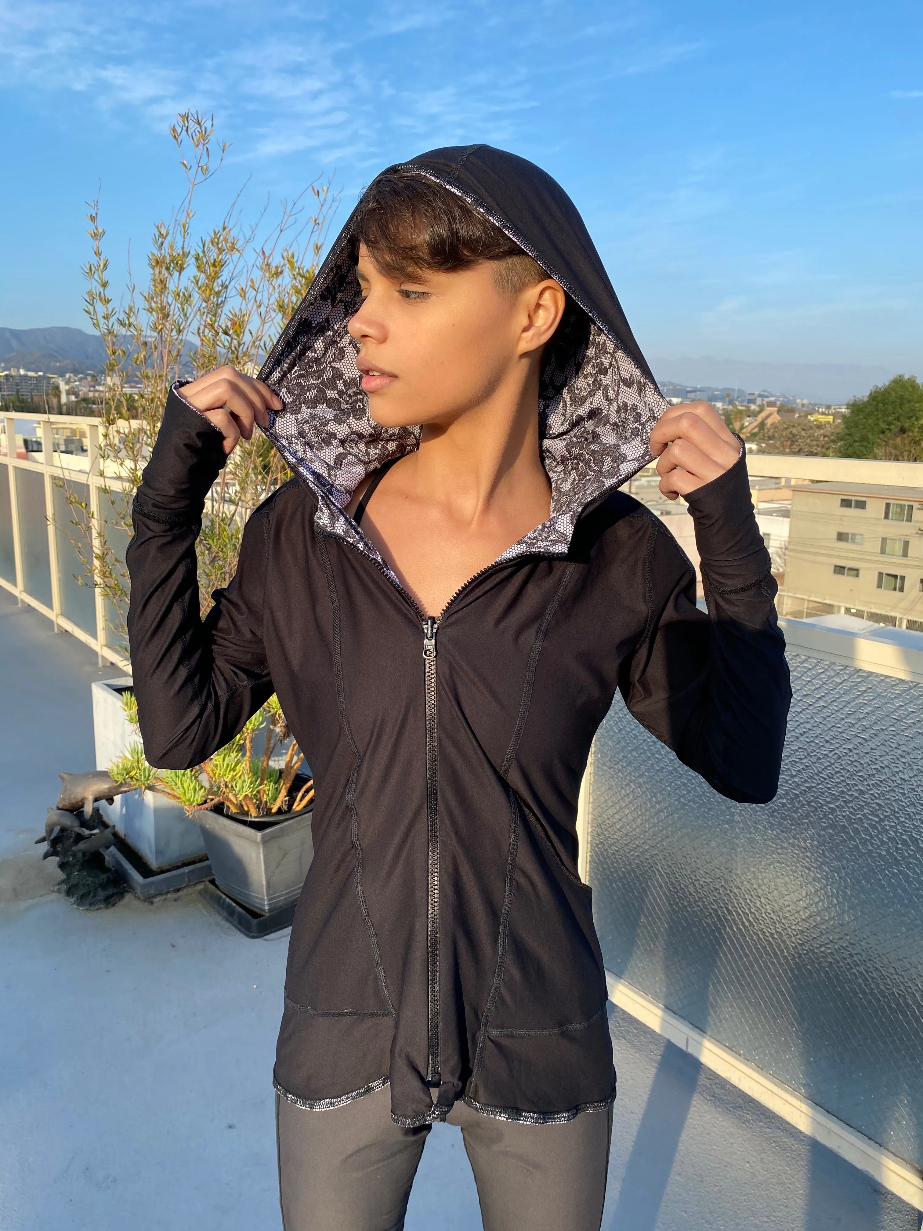 HOODIE BLACK LACE/BLACK