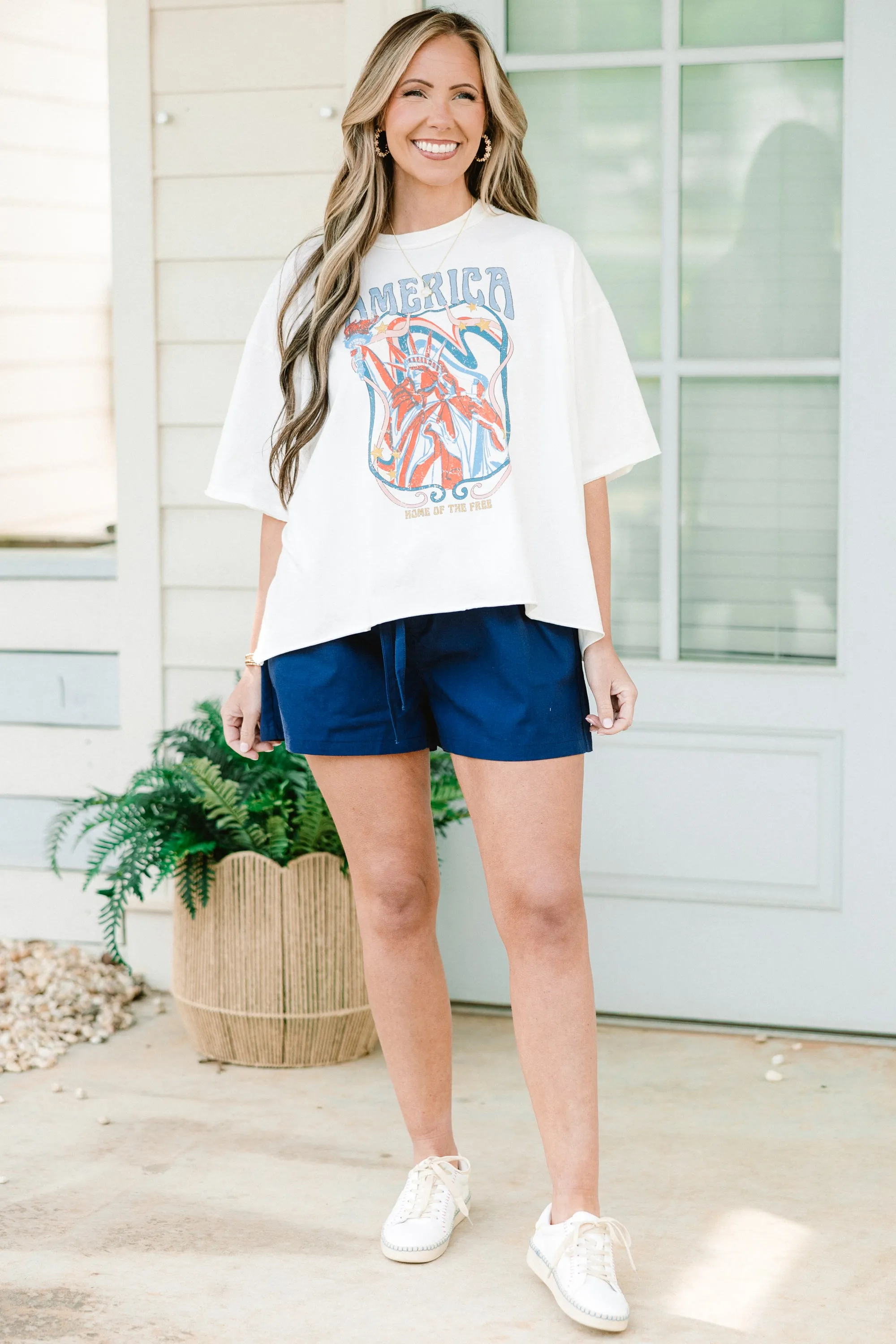 Lady Liberty Vintage Wash Tee, White