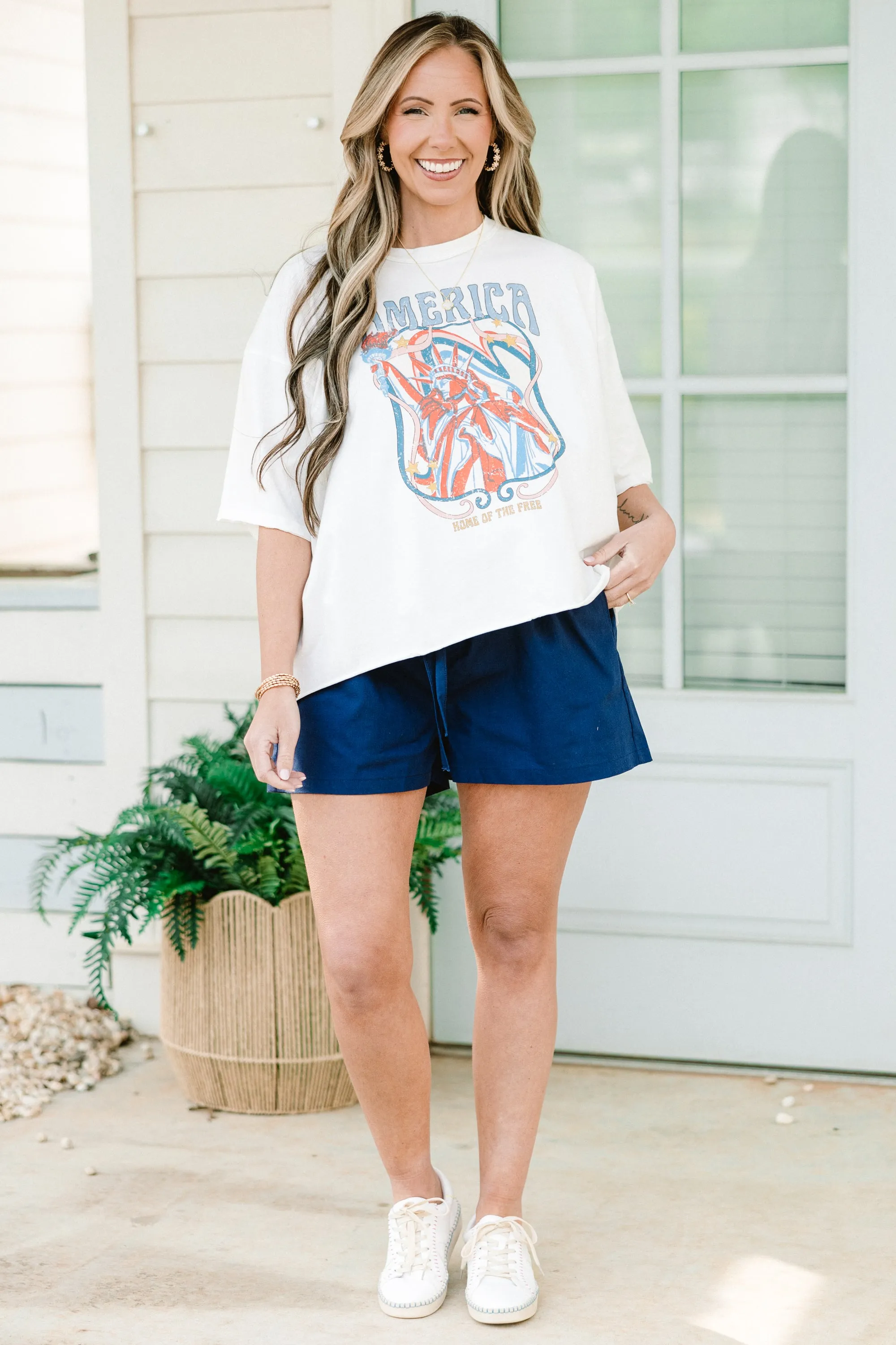 Lady Liberty Vintage Wash Tee, White