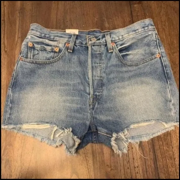 Levi's | Size 30 | 501 High Rise Shorts