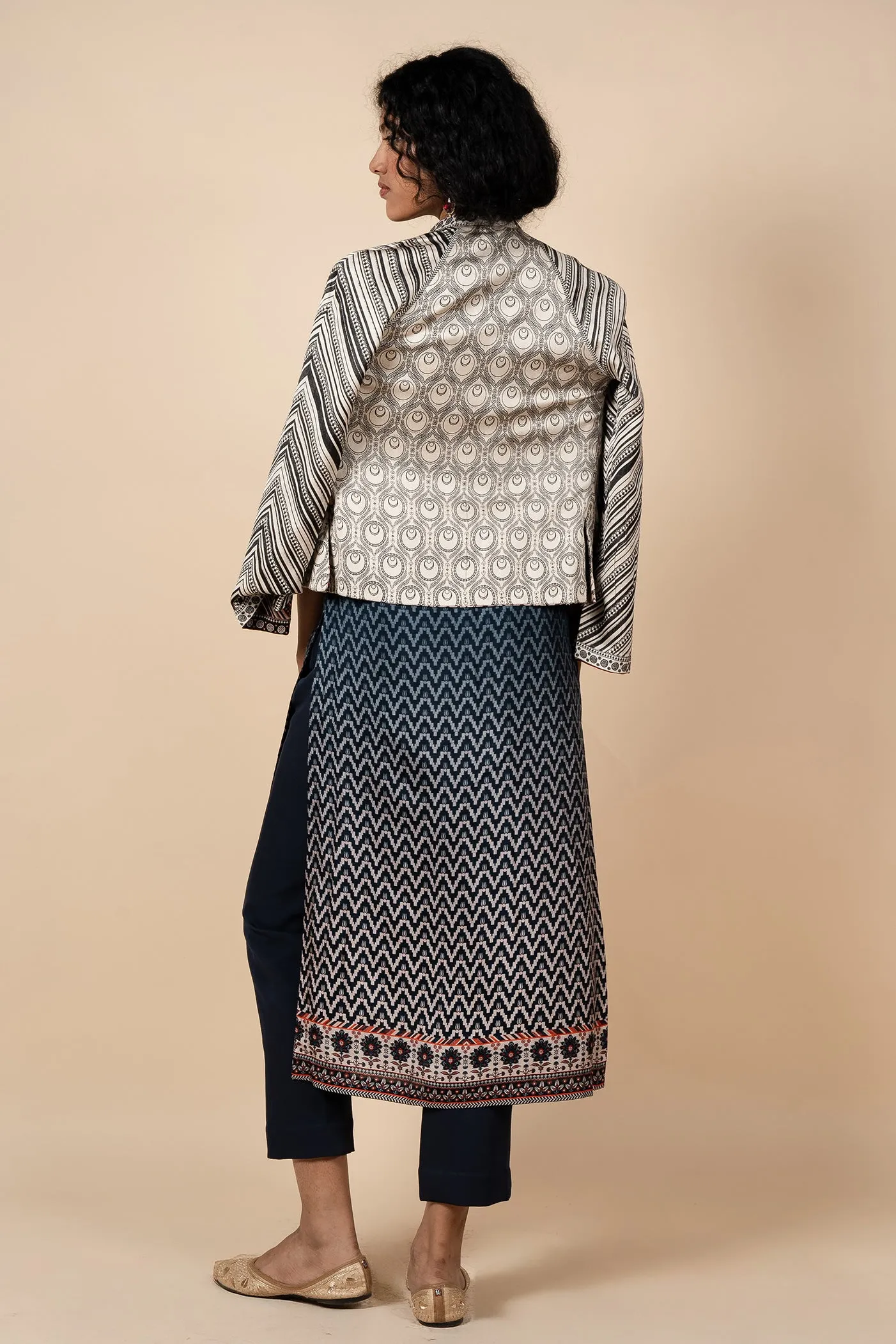 Midnight Blue - Ivory Reversible Ika Jacket
