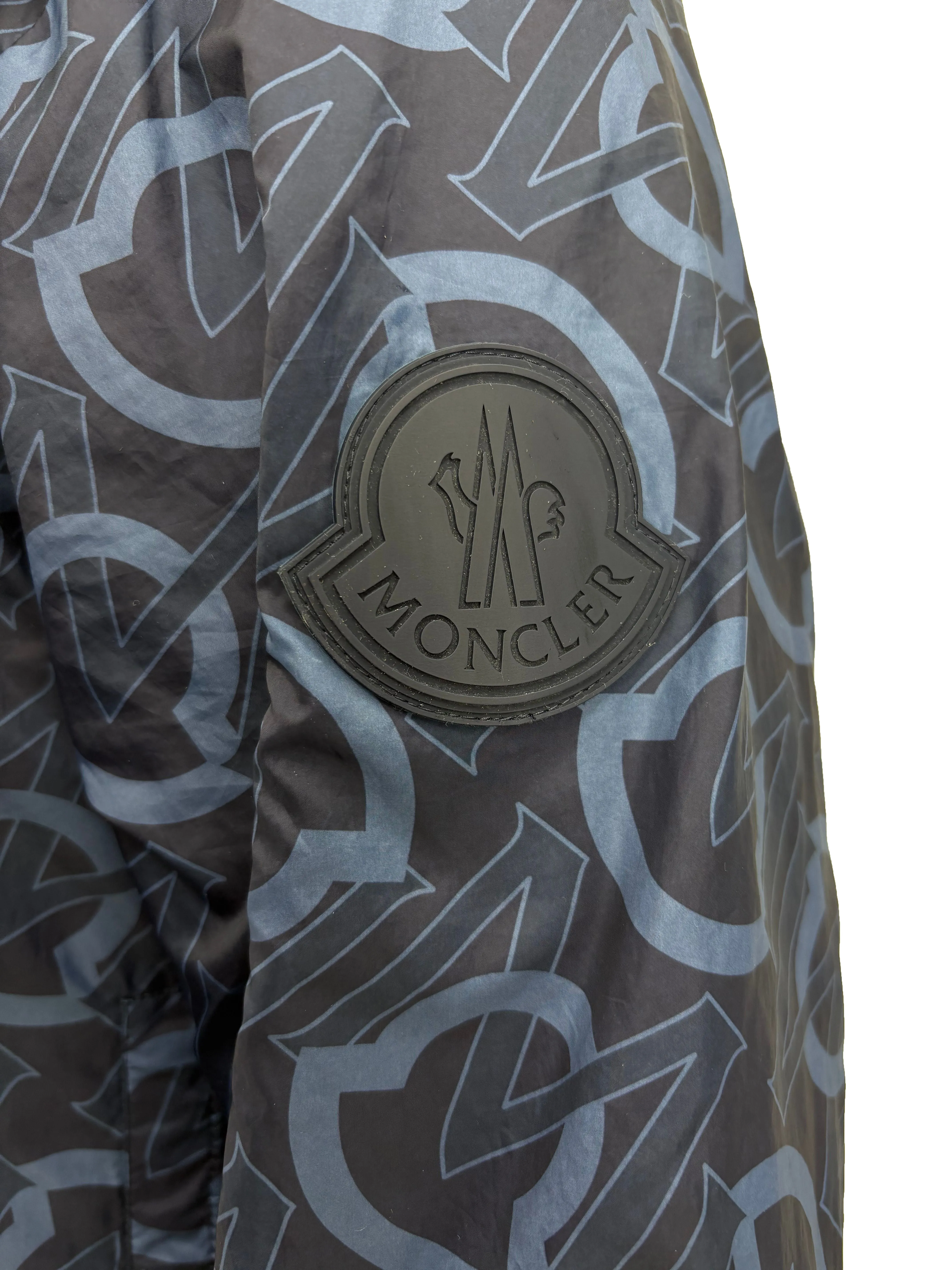 Moncler Logo Cretes Reversible Jacket - Navy