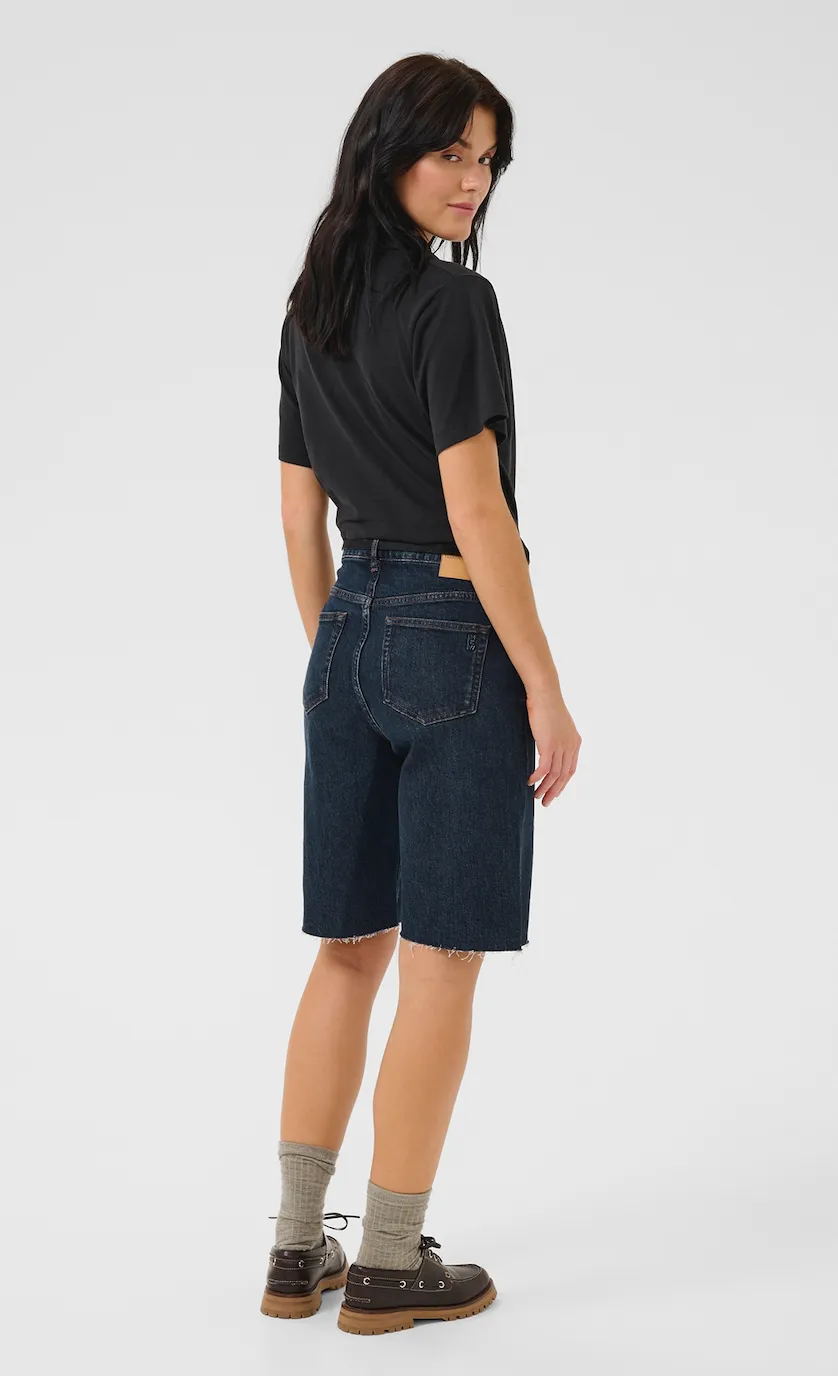 My Essential Wardrobe - Long shorts - Dark blue - LouisMW 139