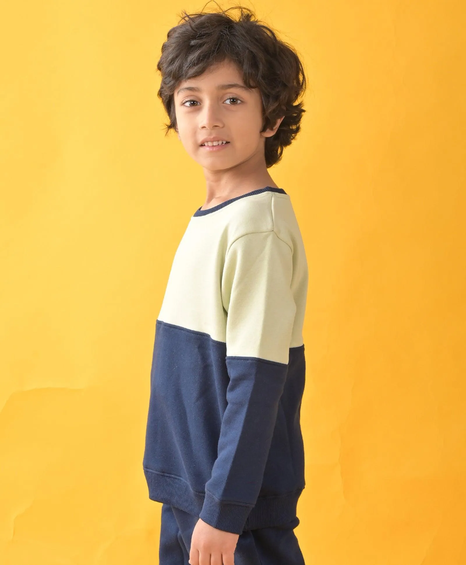 NAVY ALOE WASH COLOR BLOCK SWEATSHIRT - NAVY