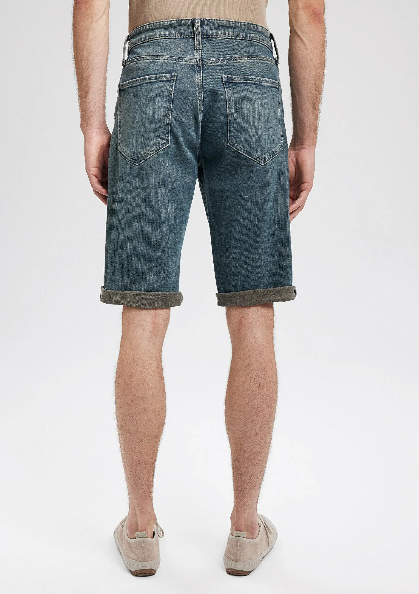Nicholas Foggy Shaded Mavi Black Jean Shorts