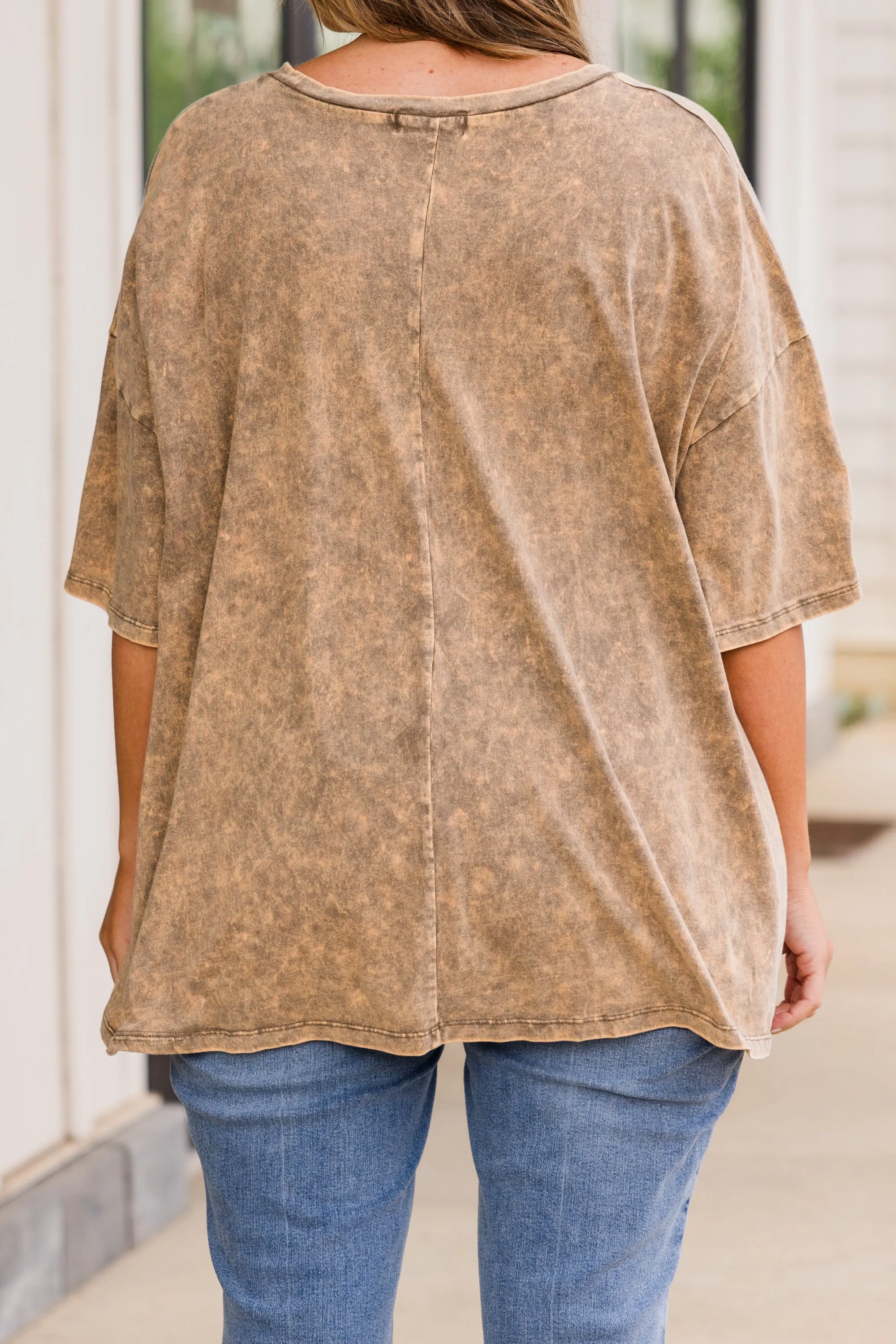 Nights On Broadway Acid Wash Boyfriend Tee, Mocha