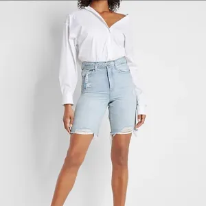 NWT Express Super High Waisted 90’s Bermuda Shorts