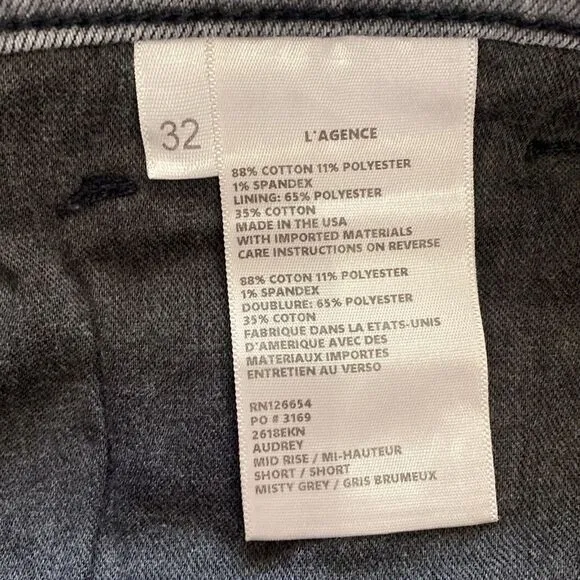 NWT L’AGENCE Paris Audrey Mid Rise Shorts Women’s Size 32 Grey Frayed 3” Inseam