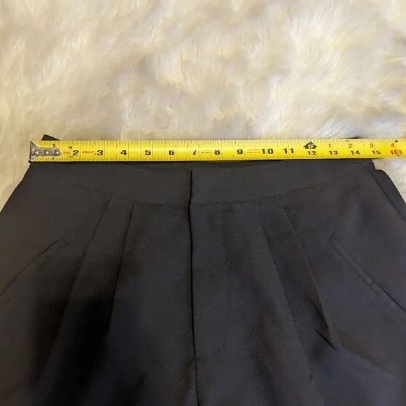 NWT Lovers and Friends Kind of Love Short in Black