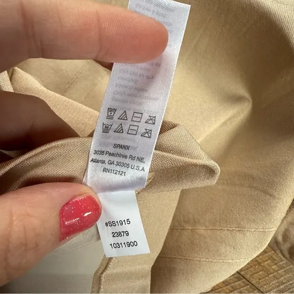 NWT SPANX women’s oncore high waisted mid thigh shorts size large Shapewear nude