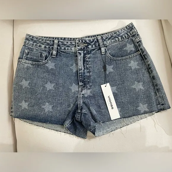 NWT Vigoss® Stars ACE 3&quot; High Rise Denim Shorts | Size 30 Raw Hem