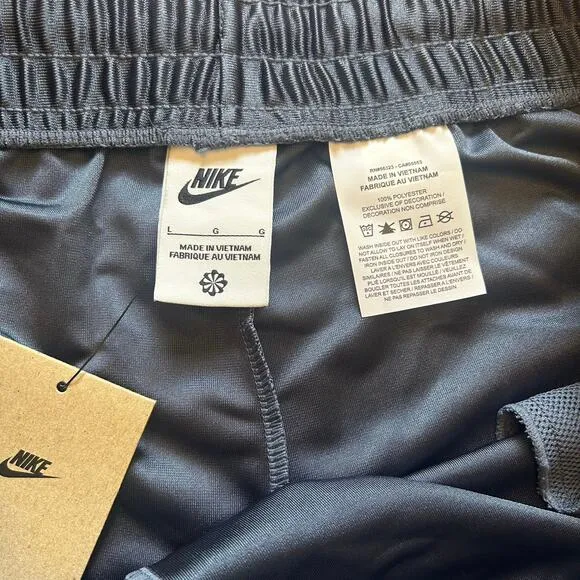 NWT Women's Nike Sportswear Circa 96 High-Waisted Breakaway Shorts Blue Size L