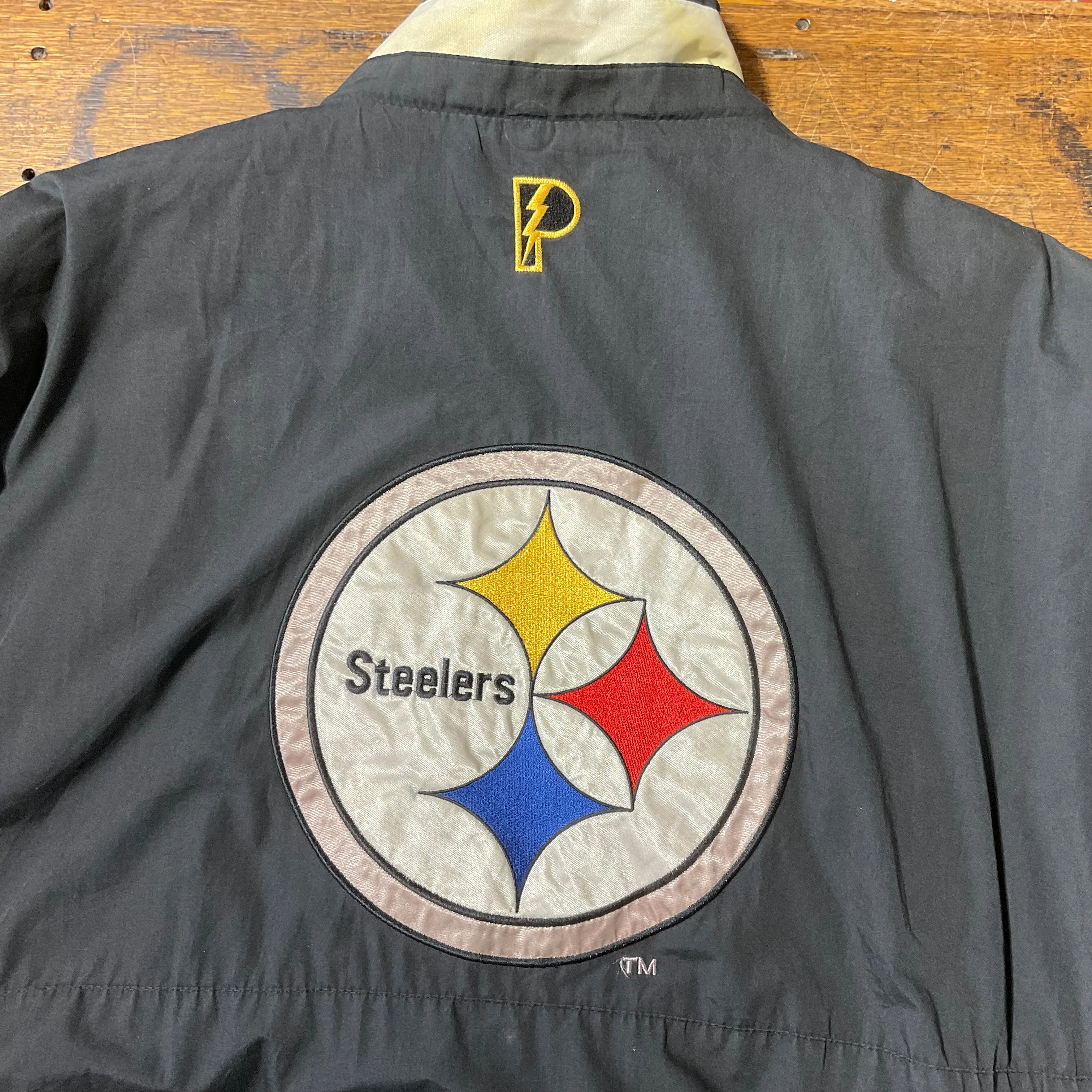 Pittsburgh Steelers NFL Mens Reversible 90’s Nylon Vintage Pro Player Jacket