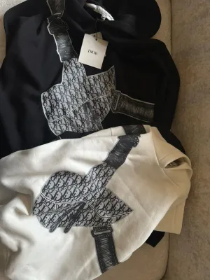 Premium Quality Sweatshirts Available For Men