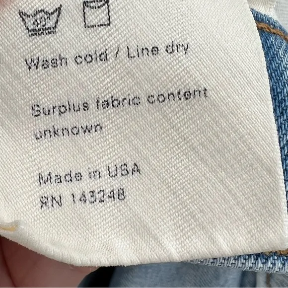 Reformation NWT Dixie High Rise Jean Shorts in Skye size 30