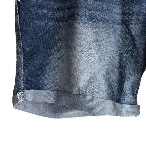 Series 31 Womens Short &amp; Sexy Denim Jean Shorts Sz 18 Embroidered Sequin Stretch