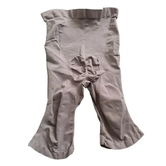 SKIMS Sculpt Seamless Shaping Mid Thigh High Waisted Shorts In Umber