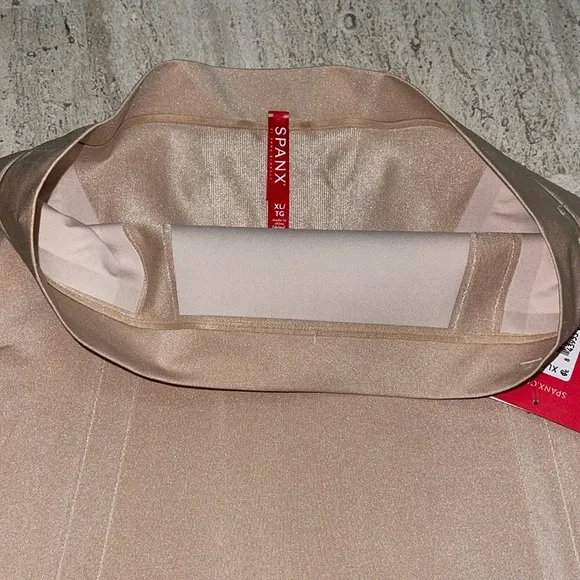 SPANX ONCORE SCULPT High Waisted Mid Thigh Short in soft Nude Sz XL Open Gasset