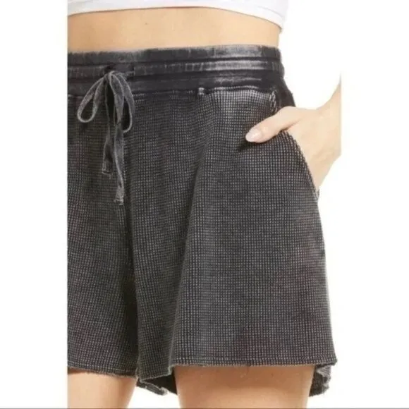 Splendid Mineral Wash Shorts in Black at Nordstrom, Size X-Small
