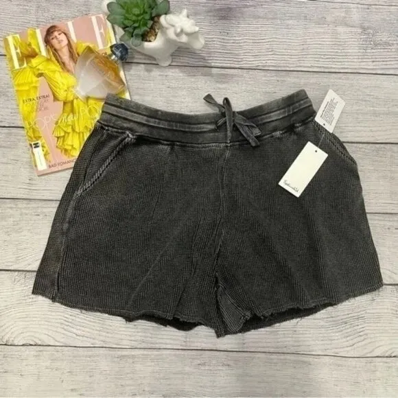 Splendid Mineral Wash Shorts in Black at Nordstrom, Size X-Small