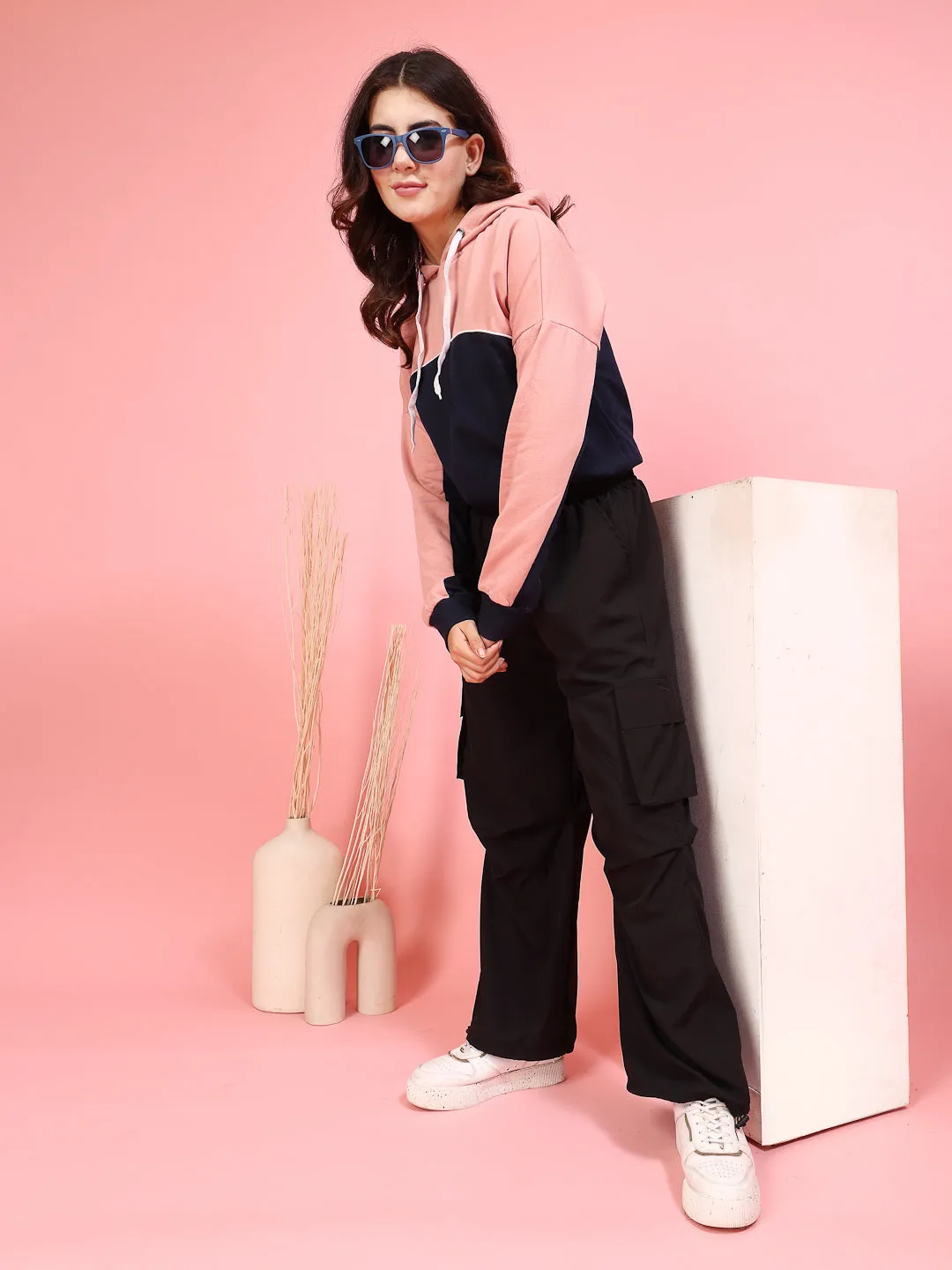 Sporty Colorblocked Fleece Sweatshirt