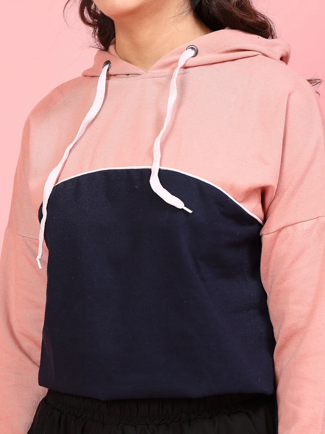 Sporty Colorblocked Fleece Sweatshirt