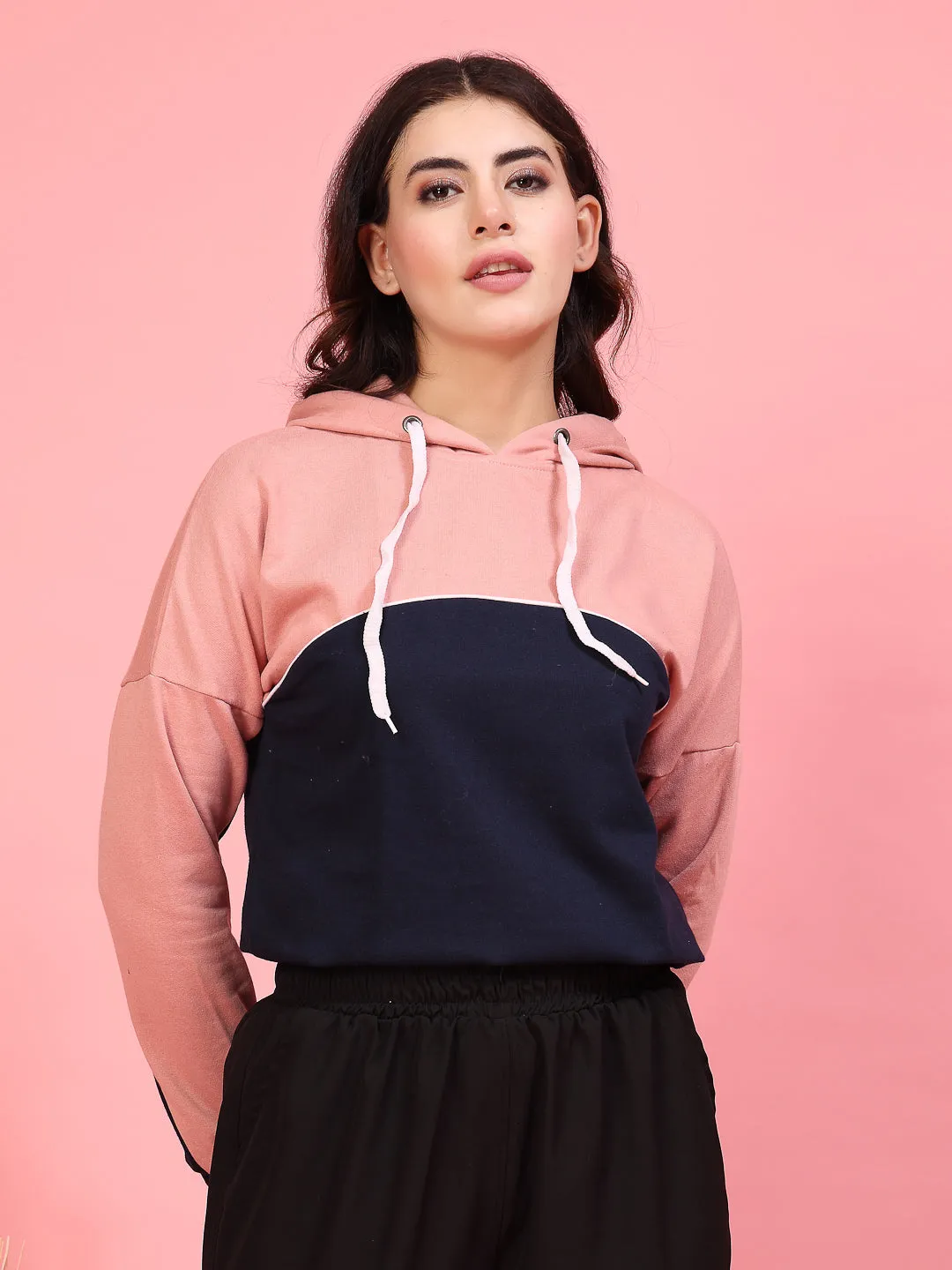 Sporty Colorblocked Fleece Sweatshirt
