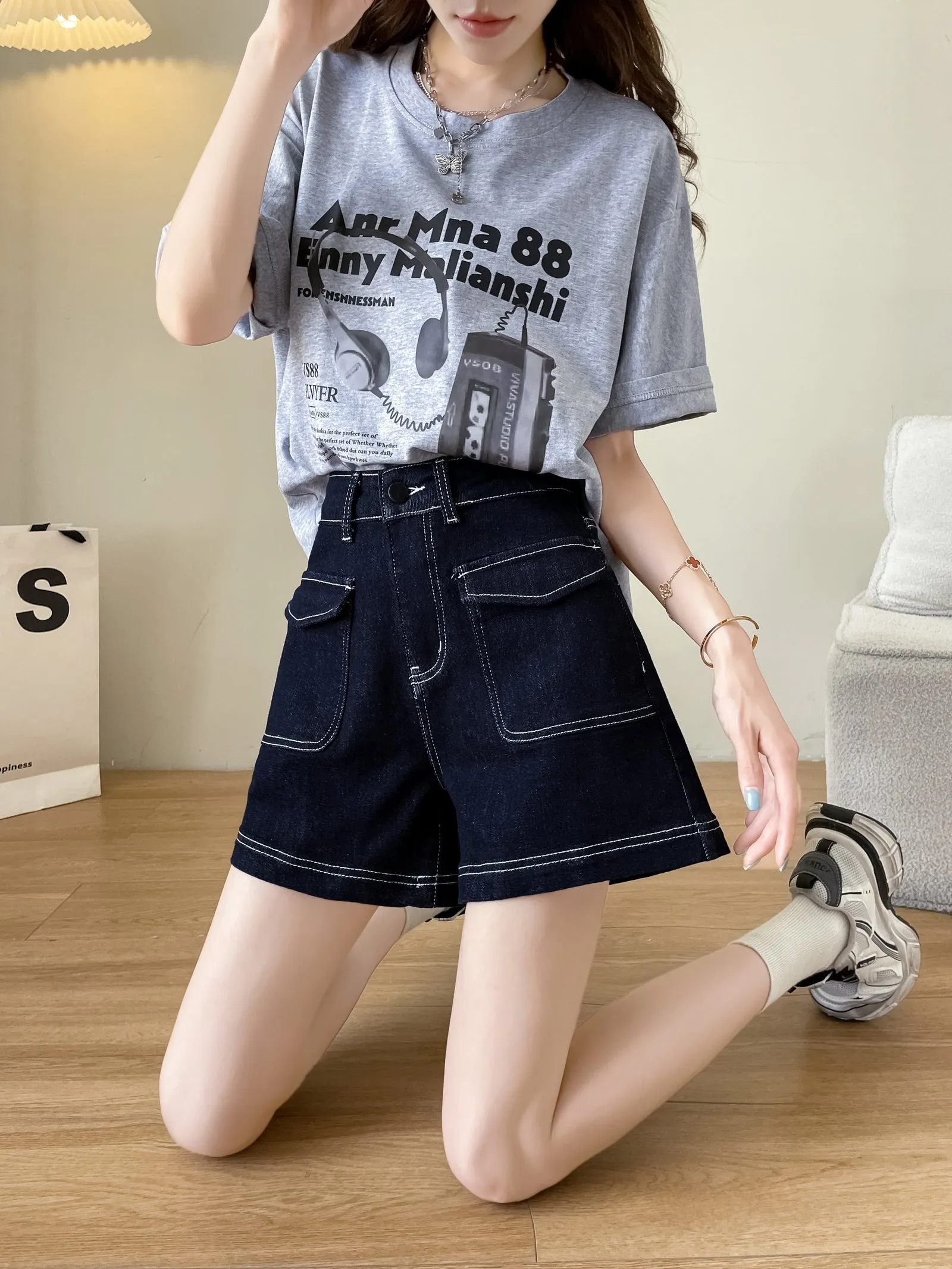 Stylish Wide Leg Solid Color Denim Shorts for Women