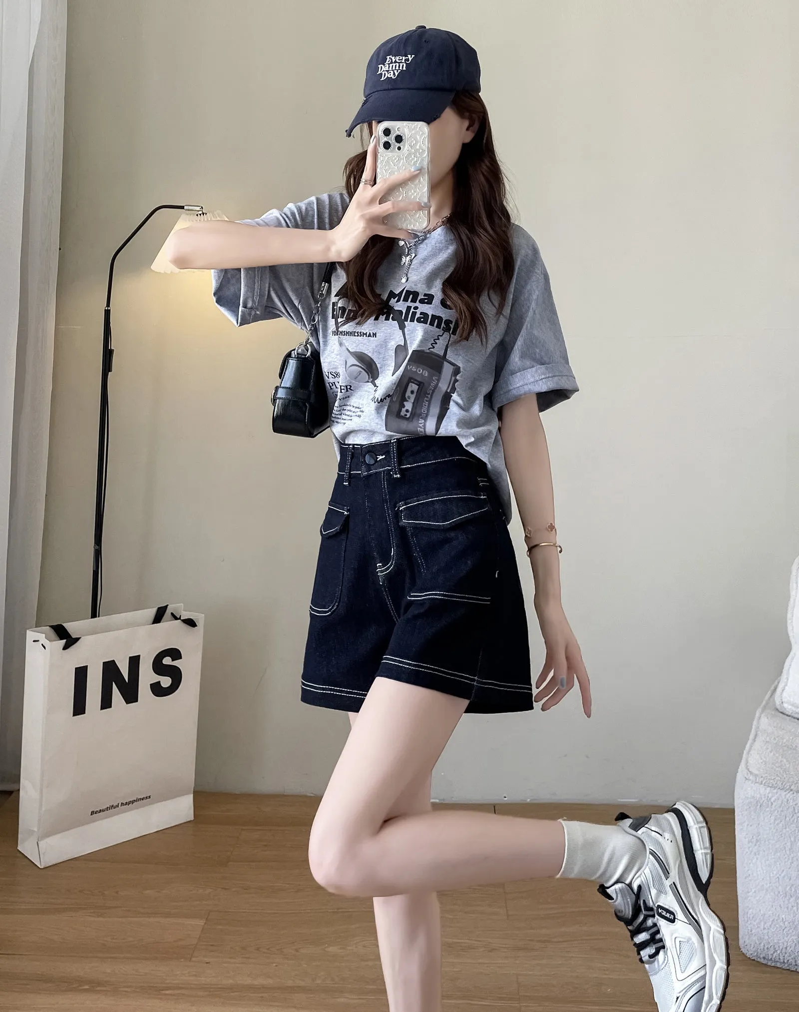 Stylish Wide Leg Solid Color Denim Shorts for Women