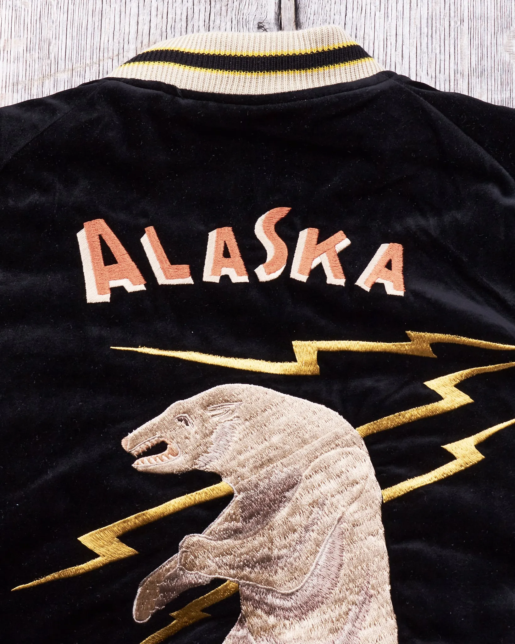 Tailor Toyo Souvenir "Sukajan" Velveteen Jacket Polar Bear x Alaska Map